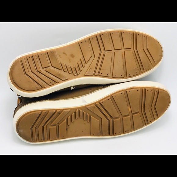 Wolverine 1883 Carlos Nubuck Chukka main image 8